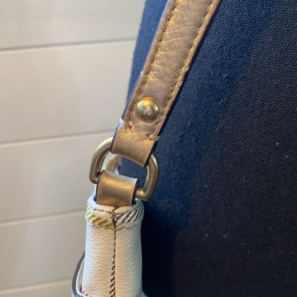 Authenticated Coach Peyton Tattersall File Crossbody - Picture 9 of 16